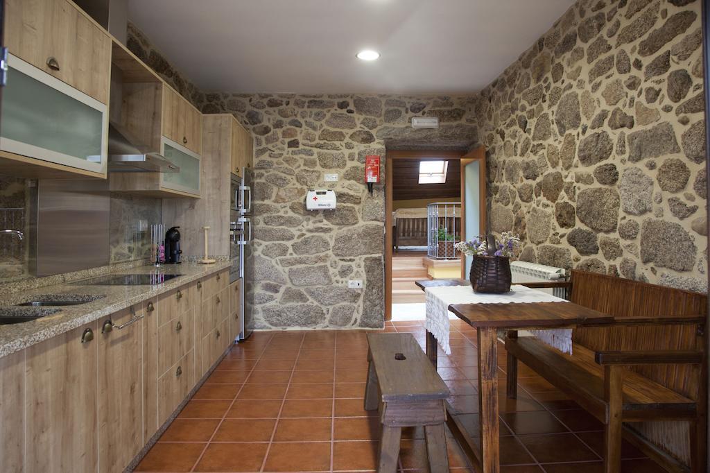 Casa Fonte Do Laboreiro カストロ・ラボレイロ エクステリア 写真