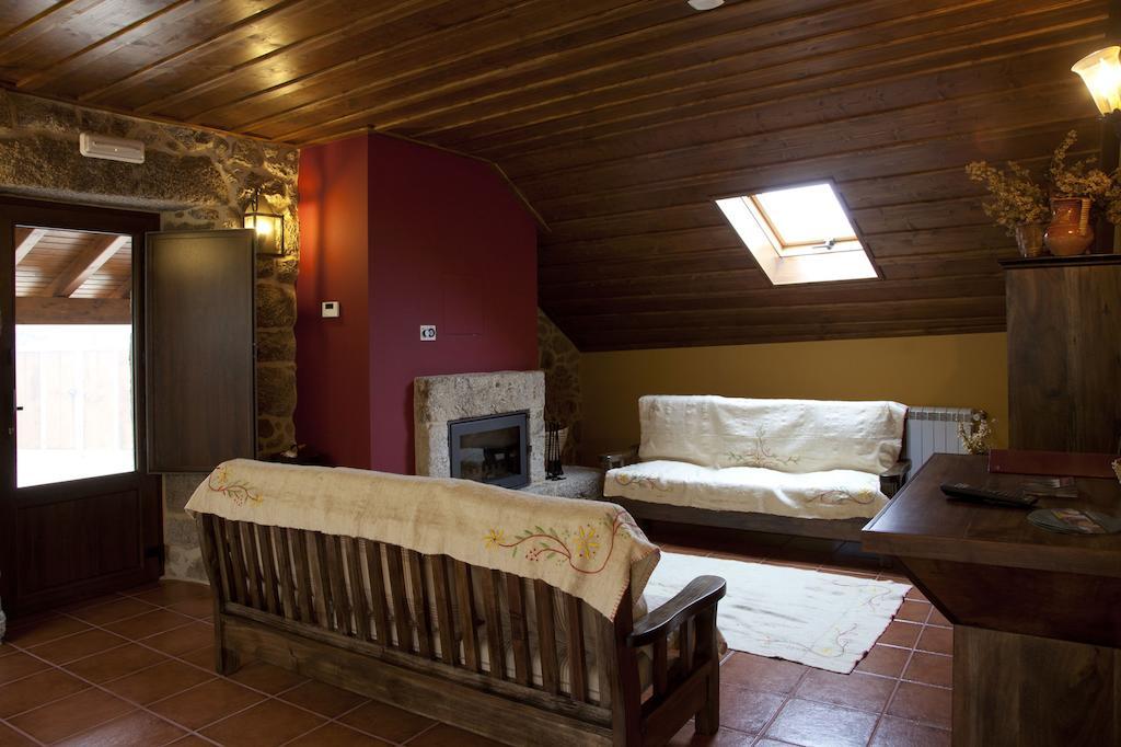 Casa Fonte Do Laboreiro カストロ・ラボレイロ エクステリア 写真