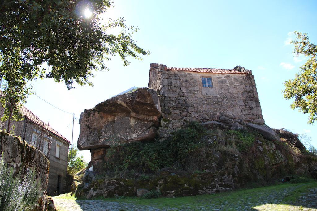 Casa Fonte Do Laboreiro カストロ・ラボレイロ エクステリア 写真